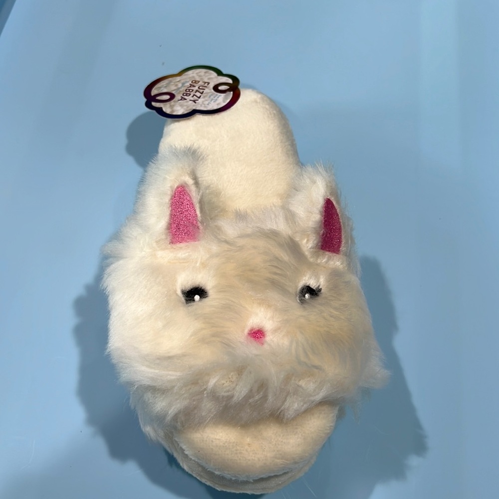 Fuzzy babba slippers